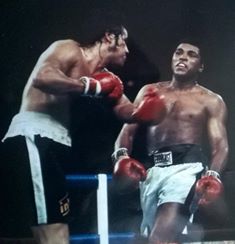 Tal dia como hoy de hace 38 años me puse cara a cara con el mas grande del boxeo.. (ALI )