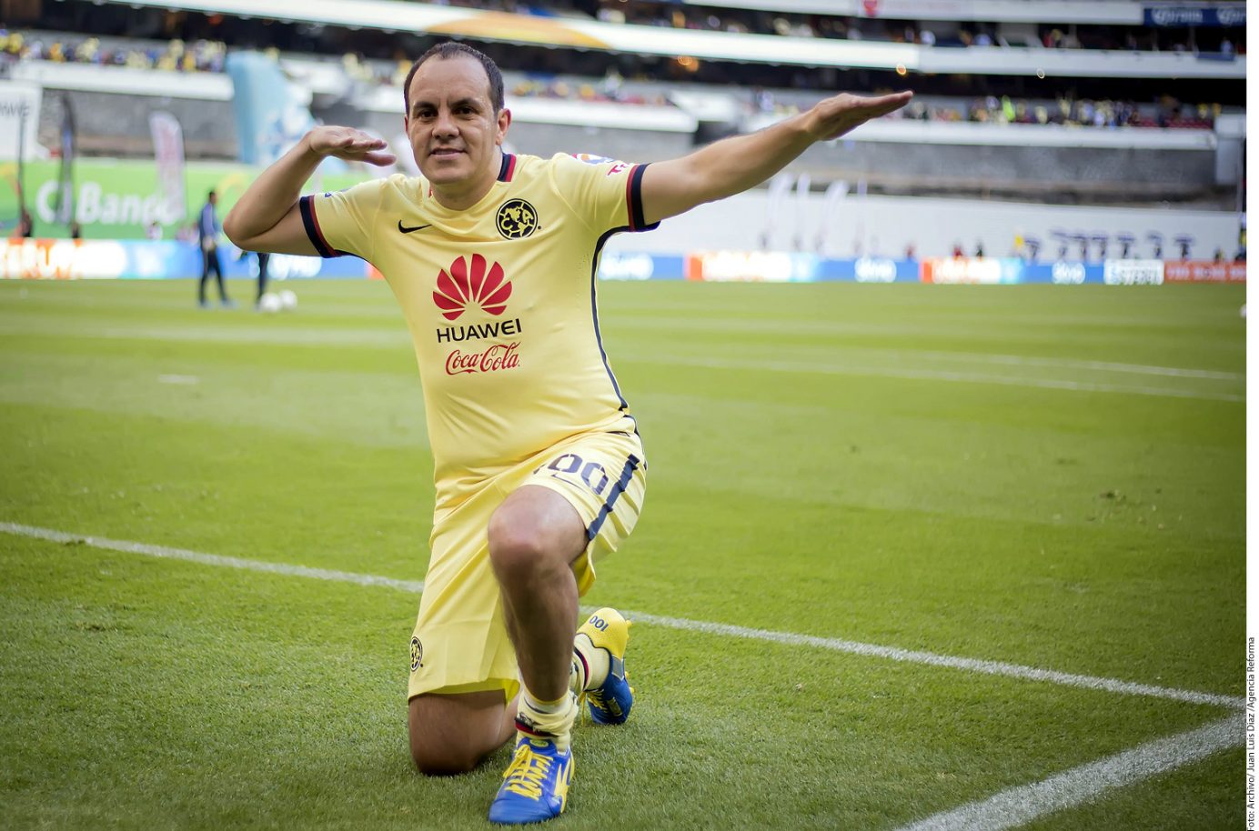 Cuauhtémoc Blanco Invitado del Papa Francisco 