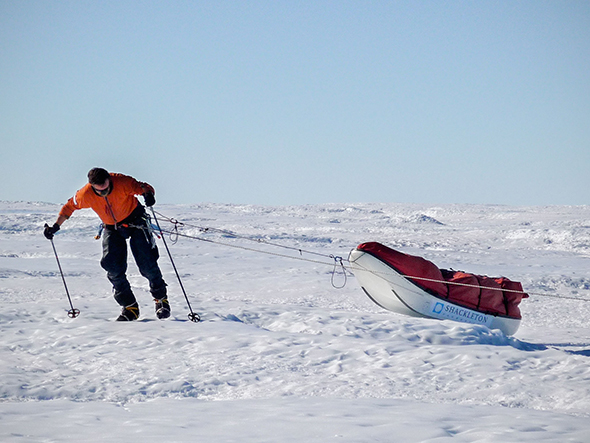 South Pole Explorer Dies in Record Attempt