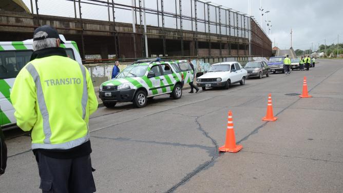 Joven intentó evadir control de alcoholemia y mató a un policía