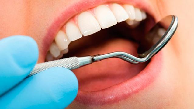 Científicos crean un gel para eliminar la caries