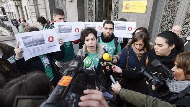 Sindicato de Estudiantes convoca huelga el 25-26 febrero 2015